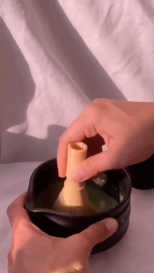 แปรงชงชาเรซิ่น Matcha Whisk Chasen สำหรับผงชาเขียวมัทฉะ