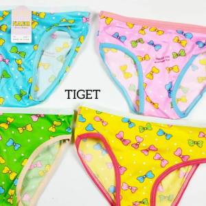 6 PCS Celana Dalam CD Anak Bocah Balita Cewek Cewe Perempuan Motif Lucu One Size Umur 2 3 4 5 6 7 8 Tahun