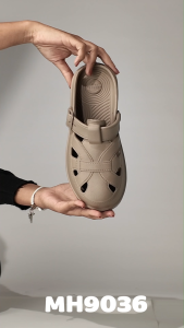 Marco Pony รองเท้าแตะ รองเท้าแตะผู้หญิง 5cm วัสดุ EVA พื้นหนา กันลื่น กันน้ำ ทนต่อการสึกหรอ MH9036