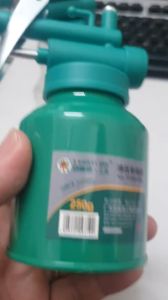 BÌNH NHỚT XỊT DẦU SẮT250GNHỰA TRONG 350G BERRYLION