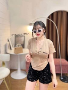 🌈SpinnyHouse🌈 เสื้อยืดทอลายช่วงอก ผ้าไหมพรม กระดุมใช้ได้จริง  รุ่น ร้อนจัง B-016-4-B