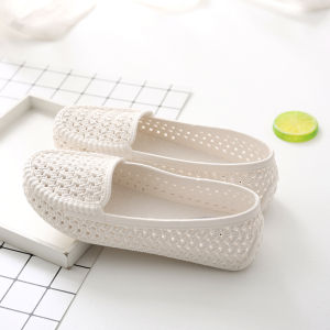 Summer Womens Hole Hollow-out Womens Shoes Plastic White Sandals Non Slip Flats Nurse Shoes Pregnant Womens Shoes Plaid