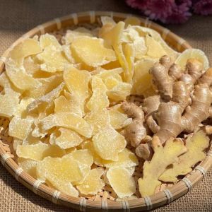 Mứt gừng miếng Bến Tre 1kg (Mứt gừng lát nhà làm không tẩy trắng)