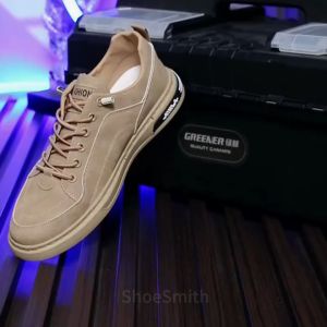 Men's Shoes: Casual Shoes, Lightweight Breathable, and Fashionable Sports Shoes