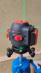 Máy cân bằng  máy bắn cốt laser 12 tia xanh BS1288LD - Tặng kèm 1 pin dự phòng kèm chân 1.2m