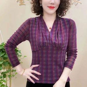 Thời Trang Mùa Xuân Của Mẹ Trẻ 2023 Áo Sơ Mi Gạc Lấp Lánh Mềm Phong Cách Hàn Quốc Ôm Vừa Vặn Nữ Áo Thun Cổ Chữ V Xếp Ly Mặc Đi Lại