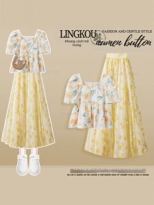 NUMEN BUTTON | Sweet and Salty Style Floral Print Puff Sleeve Shirt T-Shirt & Skirt Set