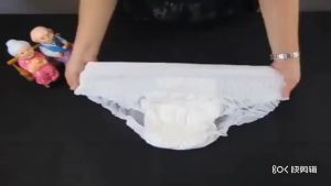 10PCS Adult Disposable Diaper Elderly Disposable Breathable Pull-Up Incontinence Pants Adult Disposable Diaper