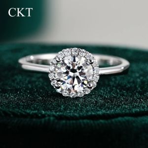 codCKT 18k White Gold Womens Diamond 1ct D Color Moissanite Wedding Ring Four Claw Round Bag Luxury Platinum Pt950 Group Jewelry