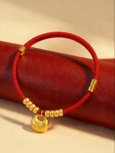 VOA | Lucky Charm Pet Collar Necklace