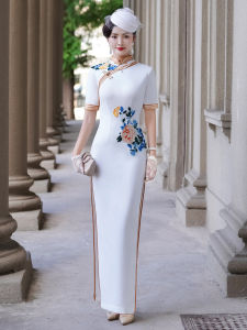 ชุดกี่เพ้าโชว์แฟชั่นใหม่ ชุดการแสดง แขนสั้น ทรงเข้ารูป กระโปรงยาว ชุดราตรี ชุดยาว ชุดกี่เพ้าสำหรับผู้หญิง