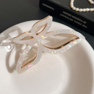 hellocandy | Hollow Heart Shape Acetate Vintage Gentle Work Style Hair Clamp