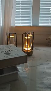 LED Lantern Rechargeable Metal Table Lamp 3-Colour Touch Control Dimming Living Room Bar Dining Room Decoration Ambient Light Portable Camping Lamp