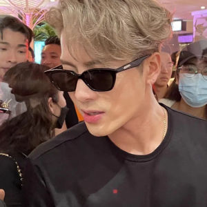 Jackson Wang same style sunglasses Korean version of flat square frame glasses tide men rectangular retro round face street shot sunglasses cool women Jackie O Sunglasses - Lazada