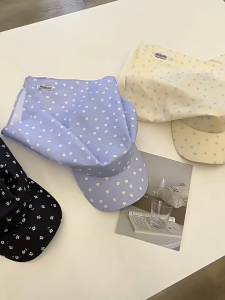 ผ้าคลุมศีรษะดอกไม้ย้อนยุคญี่ปุ่น หมวกเบสบอล สามารถจับคู่กับเสื้อผ้าใดก็ได้ เหมาะมากสําหรับถ่ายรูปเมื่อออกไป