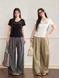 JULULOOK | Áo Thun In Chữ Thiết Kế Cổ V Tay Ngắn Size Lớn