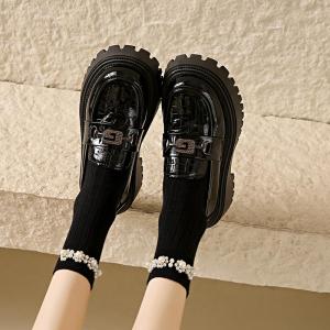 Leather Thick Heel Loafers Womens New Autumn 2025 British Style Black Small Leather Shoes Easy to Wear Chunky Heel Single Shoes