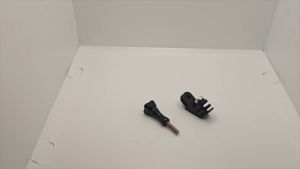 Adaptor Siku Arah 90 Derajat Dengan Sekrup Untuk Camera Action Gopro 13 12 11 10 9 8 7 SJCAM DJI Insta360 Dudukan Mount Vertikal 90° Dengan Lubang Sekrup 1/4 Desain Portable Cocok Untuk Tongkat Swafoto Tongsis Tripod Adaptor Penyesuaian Lengan Konversi