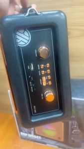 ลำโพงบลูทูธ BTS-1888 พร้อมไมค์ไร้สาย เสียงเบสแน่น คมชัด ไฟLED