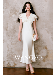WANGXO | Heavy Embroidered Double Layer Lace Hollow V-Neck Shaping Waist Fish Tail Dress