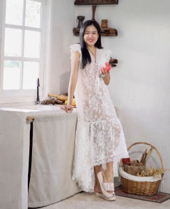 Sleeveless V-Neck Chantilly Lace Asymmetrical Dress - P010-032 PIMNADACLOSET