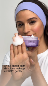 Clinique Take The Day Off Cleansing Balm - Makeup Remover 125ml | Dissolves Waterproof Makeup - Silky Oil Formula, Non-Greasy, Ophthalmologist Tested
