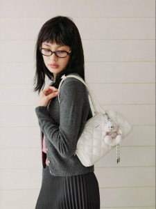 Just Star | Commuting Pillow Bag Bowling-style