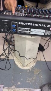 Mic Wireless AUDIO ONE WM-44 Mikrofon Professional High Resolution Audio Original Garansi Resmi - GA