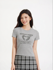 Hotwind | Summer New Letter and Heart Print Slim Fit T-shirt