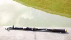Joran Pancing Ultralight Teleskopik Pendek Tongkat Pancing Aliran Serat Karbon untuk Air Tawar Danau Sungai Joran Teleskopik Serat KarbonTongkat Pancing Teleskopik Serat Karbon Tongkat Pancing Umpan untuk Perjalanan Luar Ruangan Bass Karper Pesca