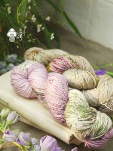 LOVEYARN | Adult DIY Hand Knitting Merino Wool Silk Yarn