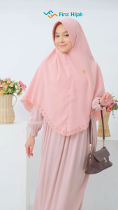 FIRST HIJAB - Kirana Bergo Instan Bahan Wollycrepe Premium | Bergo Ngaji/Kerja/Umroh/Haji/Santri