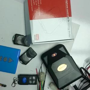 Điều khiển động cơ TUBULAR động cơ ống 220V dùng WIFI TUYA SMART có kèm tay khiển