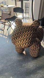 เก้าอี้ม้าดีไซน์สร้างสรรค์สำหรับระเบียงครอบครัวขนาดเล็ก เก้าอี้เด็ก เก้าอี้ตาข่ายสีแดง ห้องนั่งเล่น ร้านขายเสื้อผ้า เฟอร