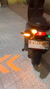 SEAMETAL Lampu Sen LED Motor Lampu Sein Proyeksi Lampu Sein Sepeda Motor Mewah Tahan Air