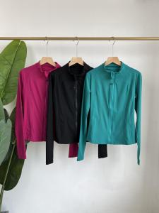 Slim Fit Yoga Outerwear Jacket Womens Tight Waist Training Fitness Zipper Top Running Sportswear Breathable Quick Dry Nylon