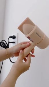 MÁY SẤY TÓC 2 CHIỀU NÓNG LẠNH SUNHOUSE SHD2313 - Công suất 1000W Có 2 chế độ sấy Đầu sấy hẹp xoay 360 độ Bảo hành 12 tháng