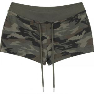 Attractive Camouflage Design Shorts for Small Women Summer Wear