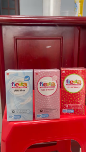 BAO CAO SU FIESTA HỘP 12 CÁI( HƯƠNG DÂU/SIÊU MỎNG/ GÂN GAI ) HÀNG NHẬP KHẨU MALAYSIA-  DATE 4 NĂM KỂ TỪ NGÀY SẢN XUẤT -CHE TÊN SẢN PHẨM KHI GIAO HÀNG