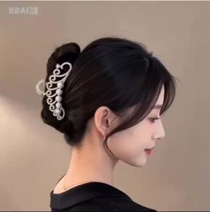 Kẹp Tóc Tua Rua Ngọc Trai Đính Đá Sang Trọng Dành Cho Nữ Kẹp Cá Mập Thời Trang Giữ Tóc Đuôi Ngựa Phụ Kiện Tóc Tinh Tế