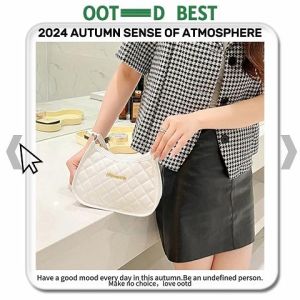 QJshop   พร้อมส่ง ทุกบ้าน กระเป๋าสะพายใต้วงแขน คอลเลคชั่นนี้สาวๆห้ามพลาด จะสายออฟฟิศ สายคาเฟ่ ก็แมทช์ได้หมด สีสันโทนพาสเทลมีมาหลายสี เลือกซื้อกันได้เลยนะแม่