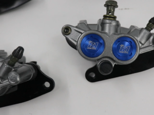 8.1 Formula Caliper For Honda Wave 125 / XRM110 / RS125 2 Chips Brake Caliper