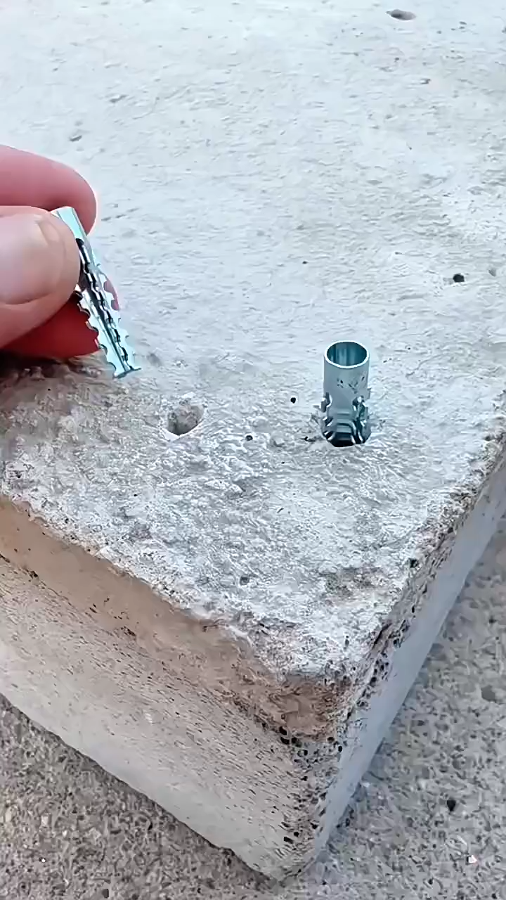 100/200/300 Bộ Ống Mở Rộng Thép - Phích Cắm Khoan Vít Tự Khai Thác Răng Hàm Kim Loại Gai Tường Neo Mở Rộng Bu Lông Chốt