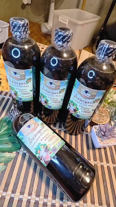 น้ำหมักชีวภาพมูลวัว น้ำหมักขี้วัว น้ำหมักมูลวัว สูตรพิเศษ เข้มข้น บำรุงต้น เร่งราก สร้างใบ สูตรเข้มข้น 500Ml เก็บแลายทางได้