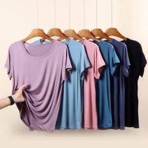 Loose Modal Women's T-shirt: A Perfect Fit for Plus Size Mothers