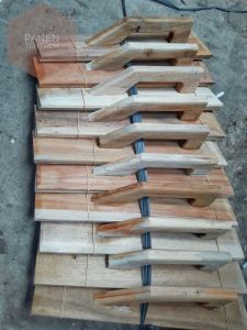 roskam kayu plester semen dinding