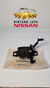 Door Lock Kap Mesin Nissan Terrano 65601-15G00 Hood Lock Assy Original Nissan