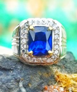 Cincin Batu Permata King Sapphire Kotak Size Kantoran