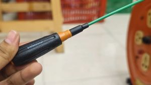 Obeng Minus 8 inch Diameter 3mm Panjang Besi 20cm Magnet