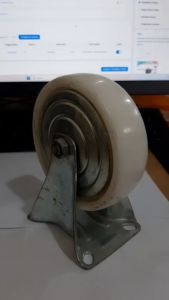 Roda Nilon Berkualitas Tinggi untuk Kendaraan & Motor